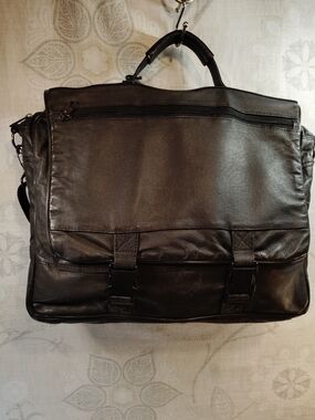 Black Leather Briefcase /Laptop Bag - Unbranded